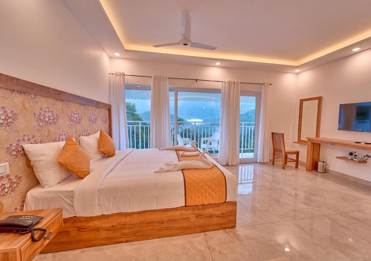 Ice Mist Pool Resort Munnar By Voye Homes Exterior foto